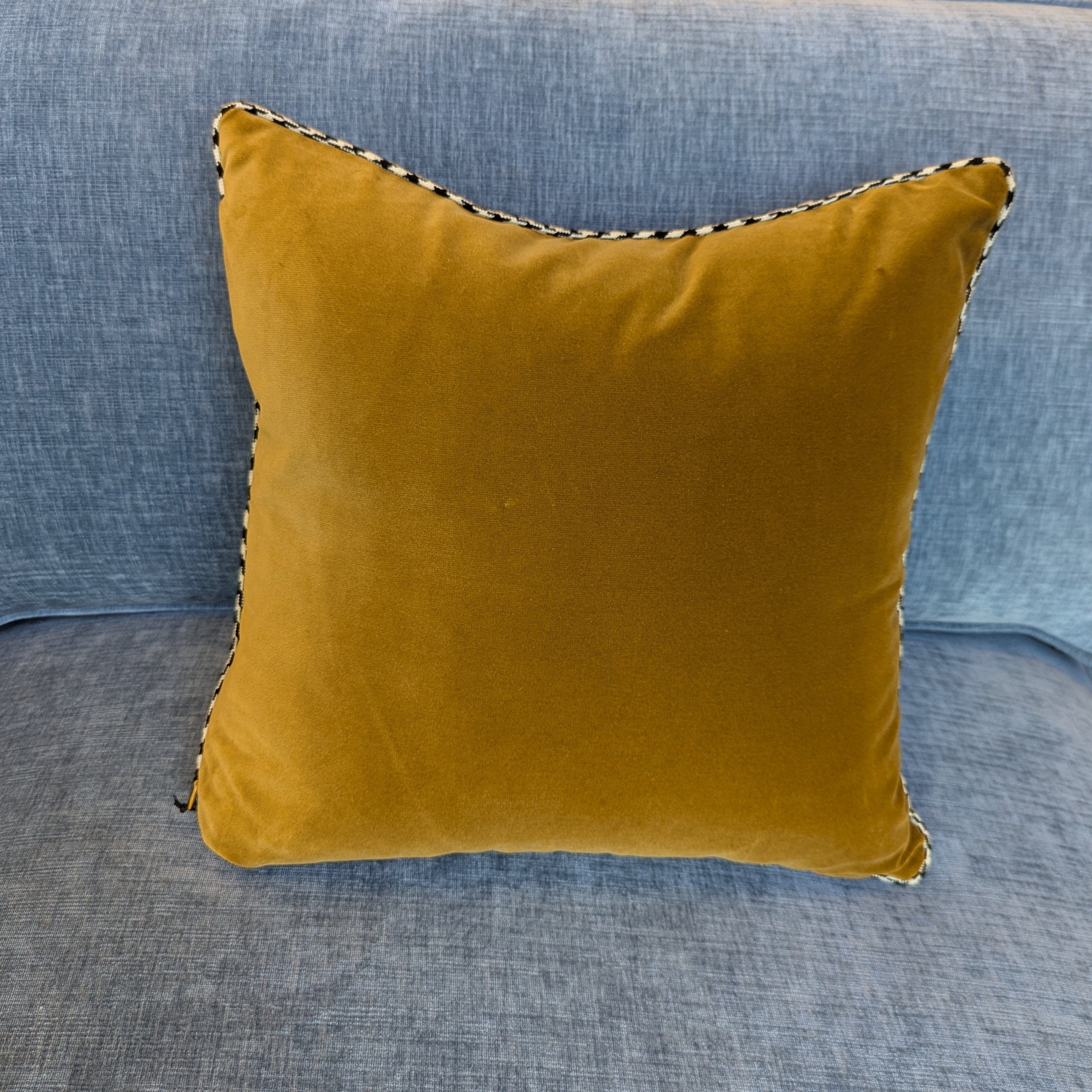 Gaudion Furniture 334 CUSHION Dolce Vita