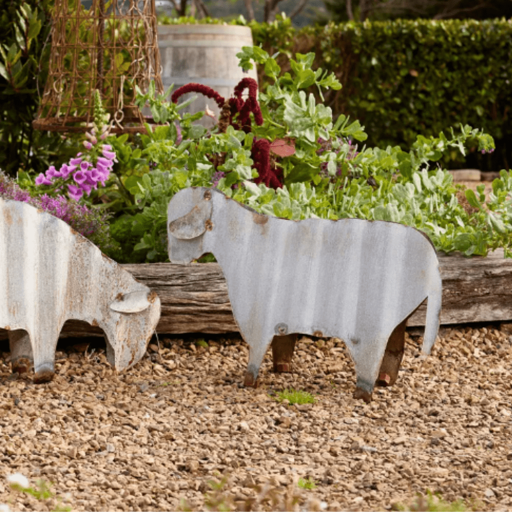 Gaudion Furniture Decorative Tin Sheep